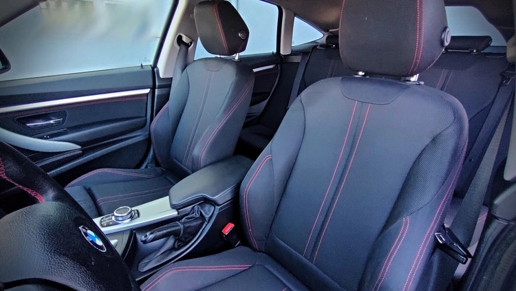 BMW Seria 3 cena 72900 przebieg: 247862, rok produkcji 2018 z Żychlin małe 497